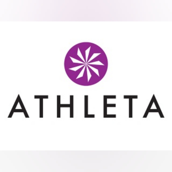 Athleta. Empower II Train Bra.  White. Size Small - Picture 8 of 8